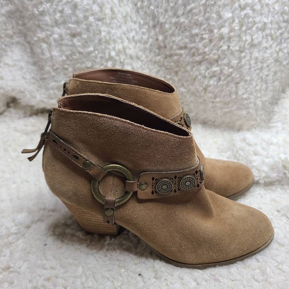 Yellow Box Mandy Western Inspired Tan Suede Leather Harness Bootie sz 8.5